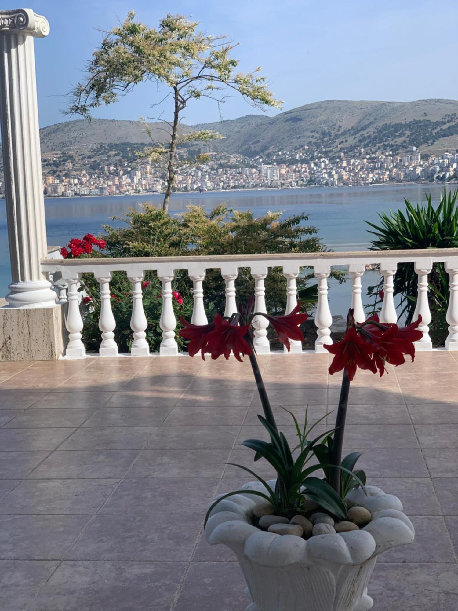 Hotel Dodona Sarandë Eksteriør billede