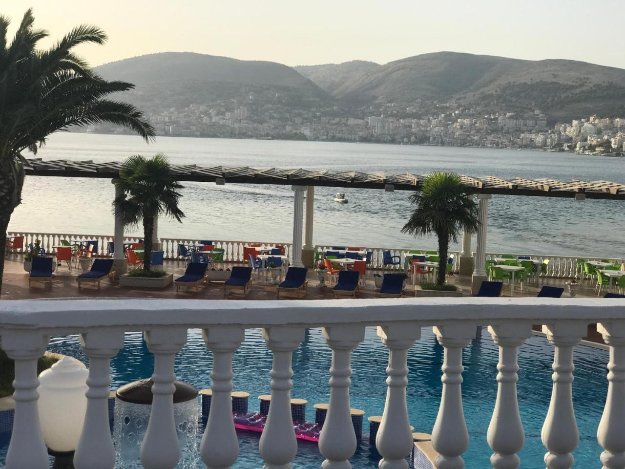 Hotel Dodona Sarandë Eksteriør billede